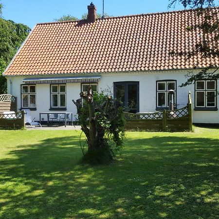 Cosy Farmhouse Dobbelt Bedroom Stege Eksteriør bilde